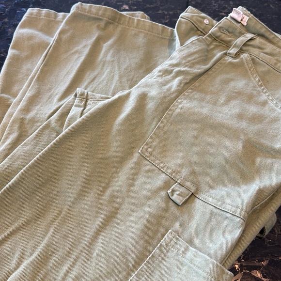 Billabong Cargo Pants - Picture 2 of 4